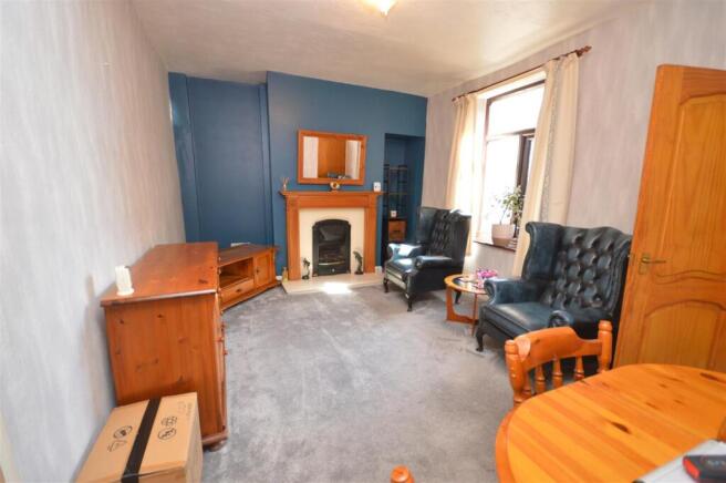 3 bed Terraced for sale Image 4