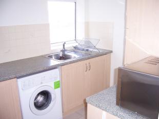 Kitchen Picture 2