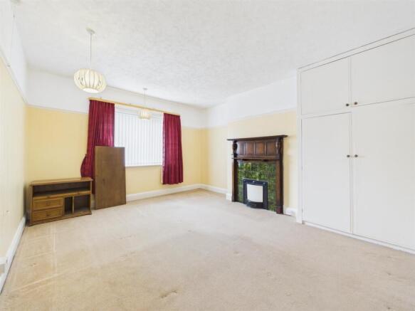 3 bed Semi-Detached for sale Image 7