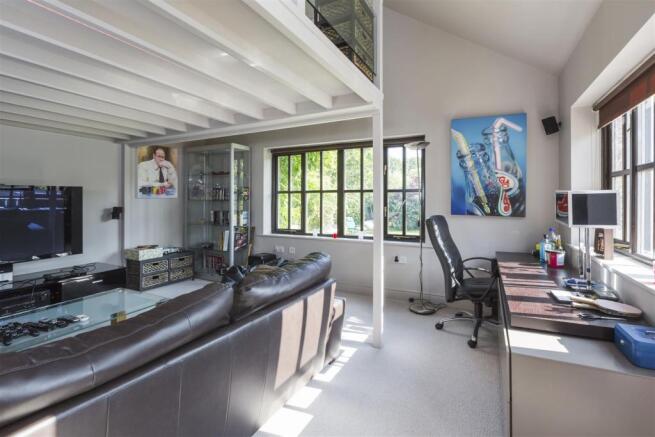 house. estate agency