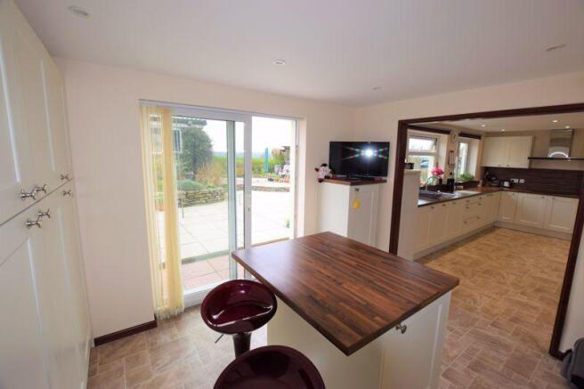 Breakfast Bar