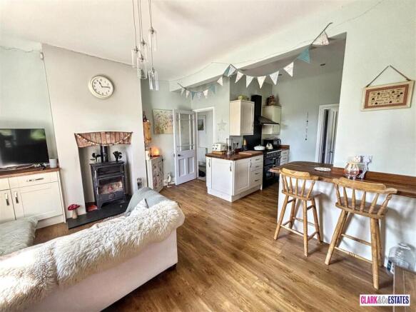 Kitchen diner