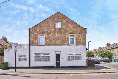 Selby Road, London, E13
