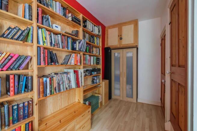 Photo 12