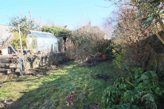 Front & rear garden