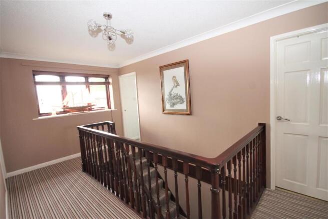 FIRST FLOOR LANDING