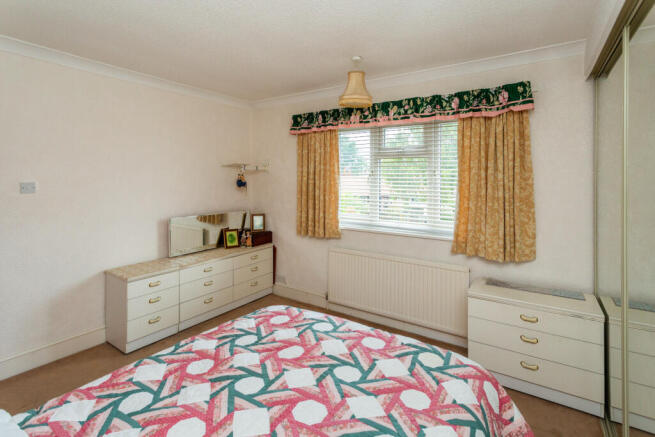 Bedroom 1b