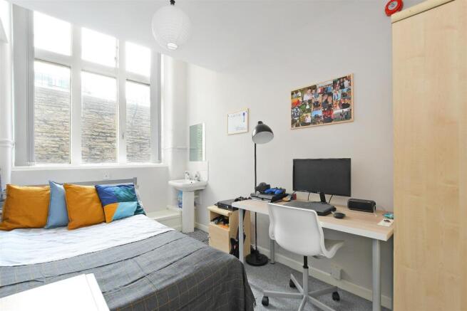 23 bed Not Specified for sale Image 7