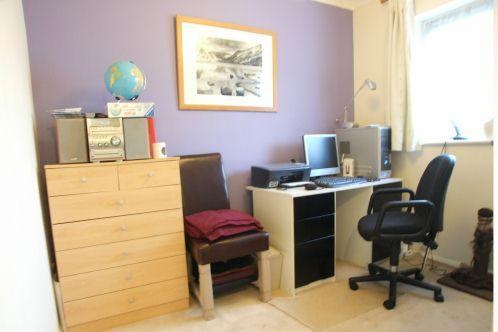 Bedroom 3/Study