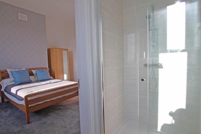 En+Suite