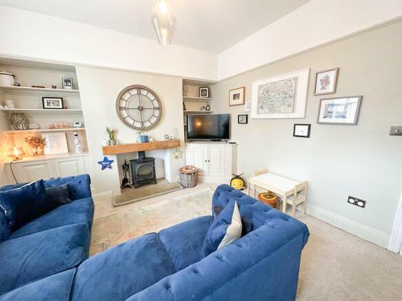 SITTING ROOM