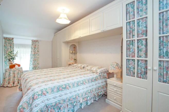 Bedroom One 1.jpg