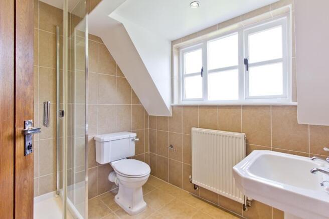 ensuite.jpg