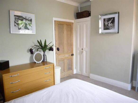 Bedroom 2.jpg
