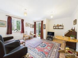 9, Blossom Road, Caversham, Reading RG4 7AZ