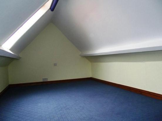 Eaves Room