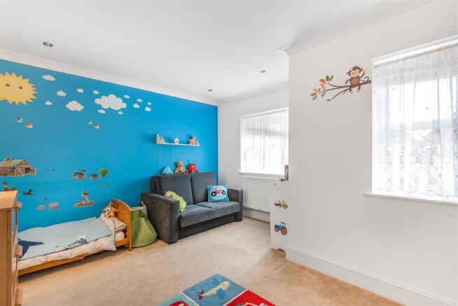 bedroom 3.jpg