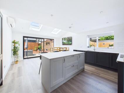Hunters Way, Kimbolton, Huntingdon