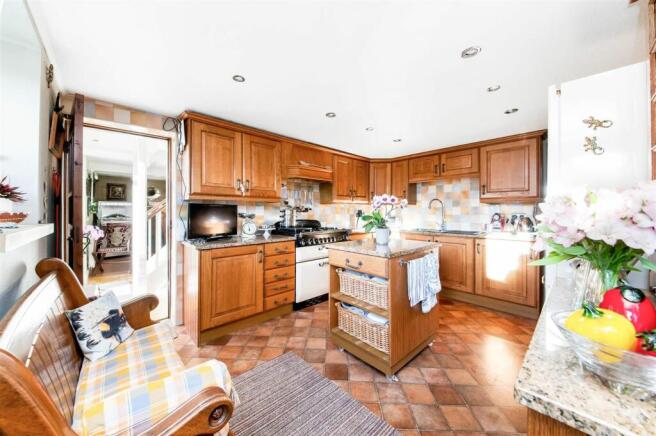 BREAKFAST KITCHEN