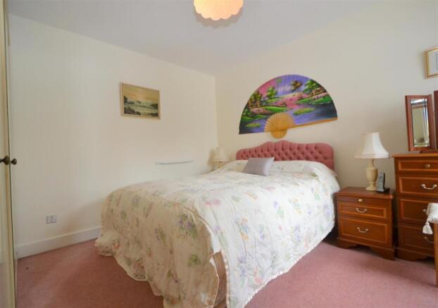 bed1.JPG