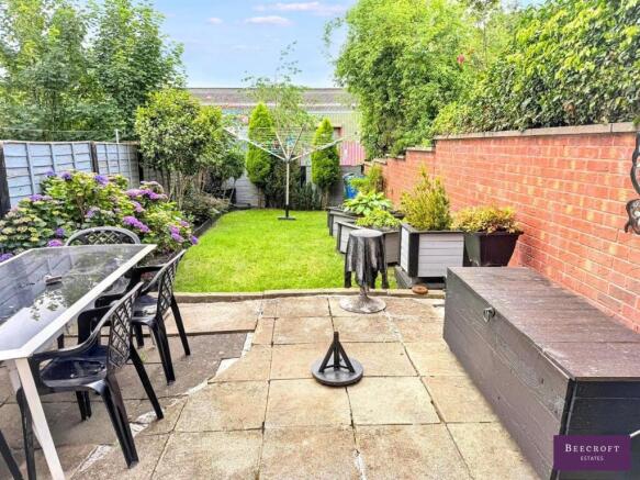 2 bed Terraced for sale Image 9