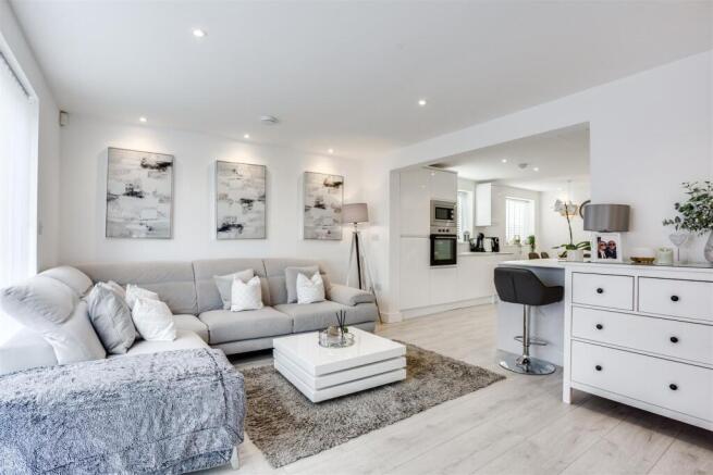 Open Plan Kitchen Living