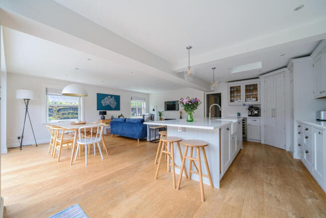 1301655-7-68431d0...