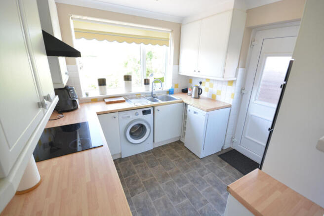 Longespee Road, Merley, Wimborne, Dorset, BH21 photo 4
