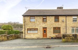 1, Elm Avenue, Thongsbridge, Holmfirth HD9 7ST
