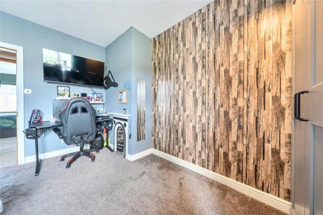 3 bed Terraced for sale Image 6