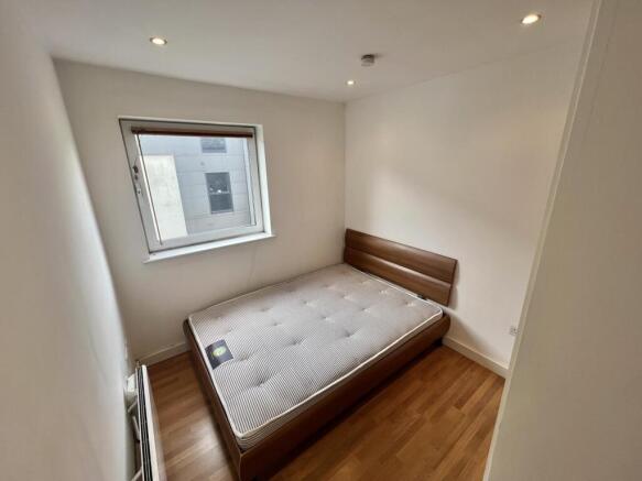 Flat to rent Image 4