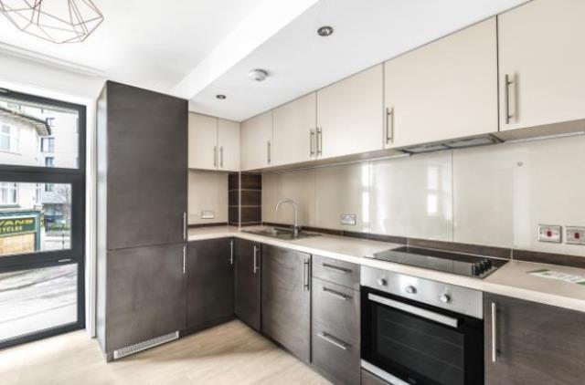 Open Plan Kitchen/Li