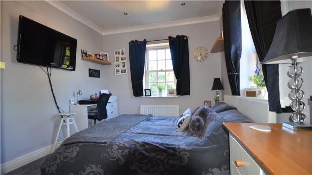 Bedroom Alt