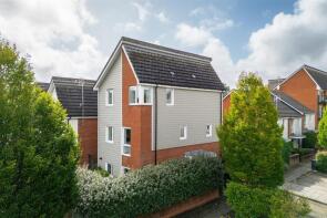 64, Lexington Drive, Haywards Heath RH16 3UN
