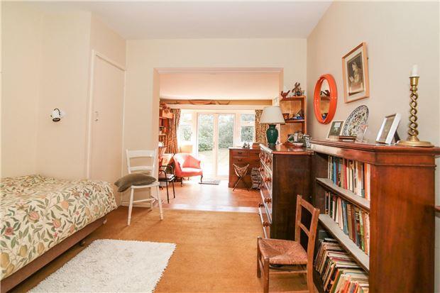 Bedroom 4/Playroom