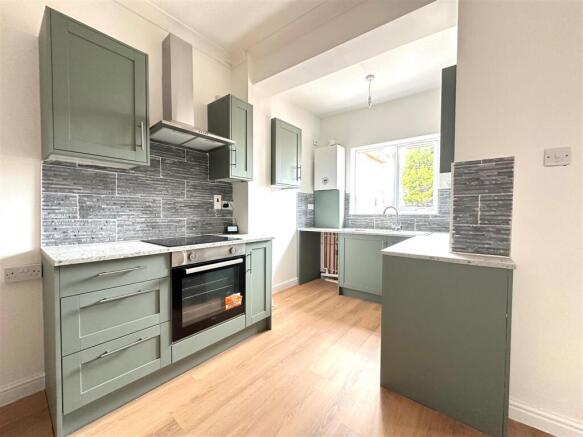 kitchen 6.jpg