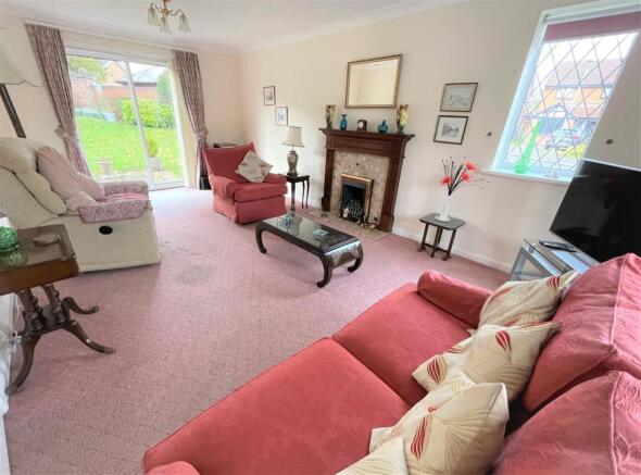 SITTING ROOM