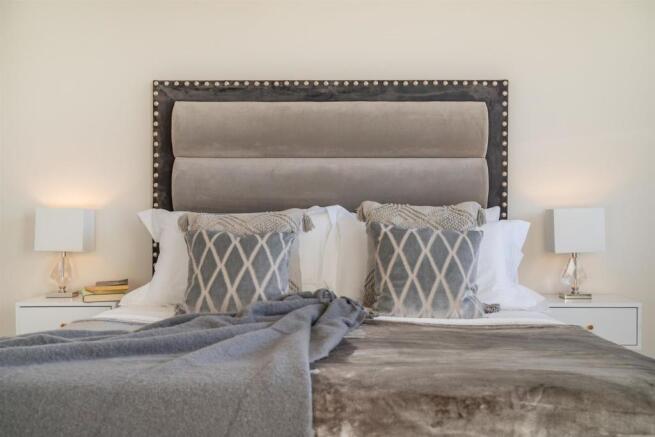 8482132-interior59.jpg