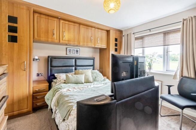 3 bed Detached for sale Image 8