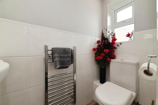 3 bed Detached for sale Image 7