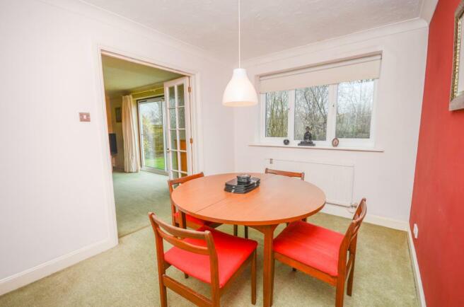 Dining room.jpg
