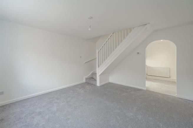 Surrey Drive, Kingswinford, DY6 8HR photo 4