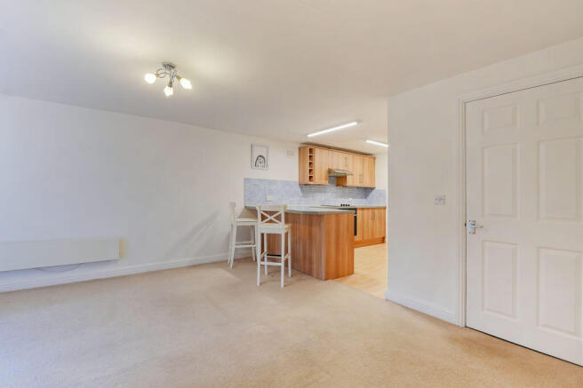 Open Plan Living / Kitchen 