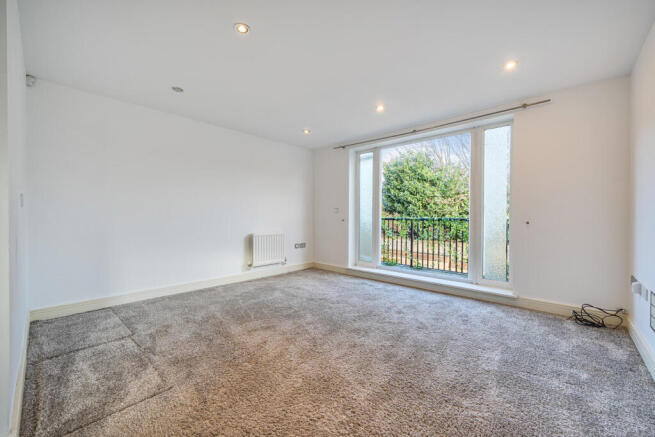 1410791-12-698c9b...