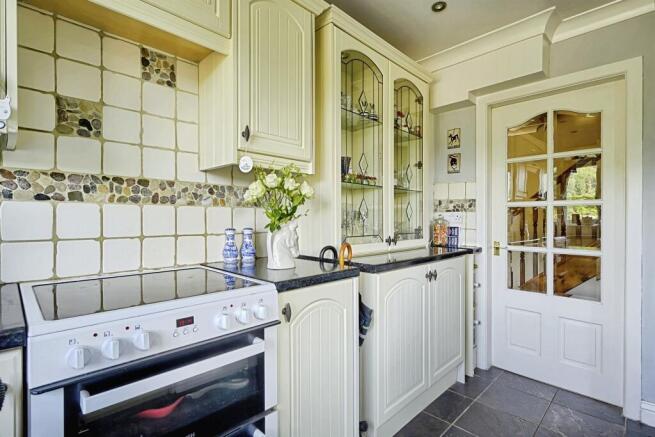 3 bed Detached for sale Image 10