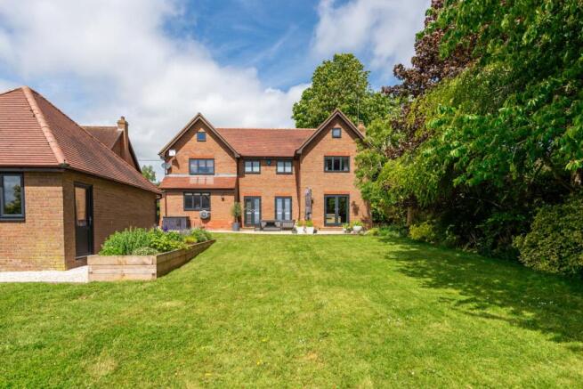 East End, Weedon, Aylesbury, Buckinghamshire, HP22 photo 4