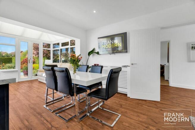 Kitchen / Diner