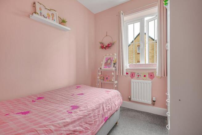 3 bed Terraced for sale Image 7