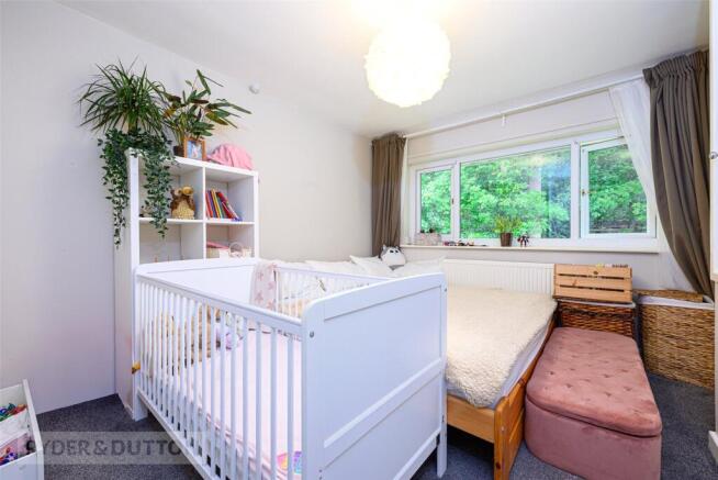 2 bed Terraced for sale Image 6