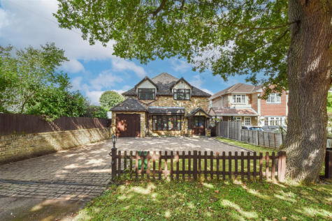 Brook Lane, Doddinghurst, Brentwood
